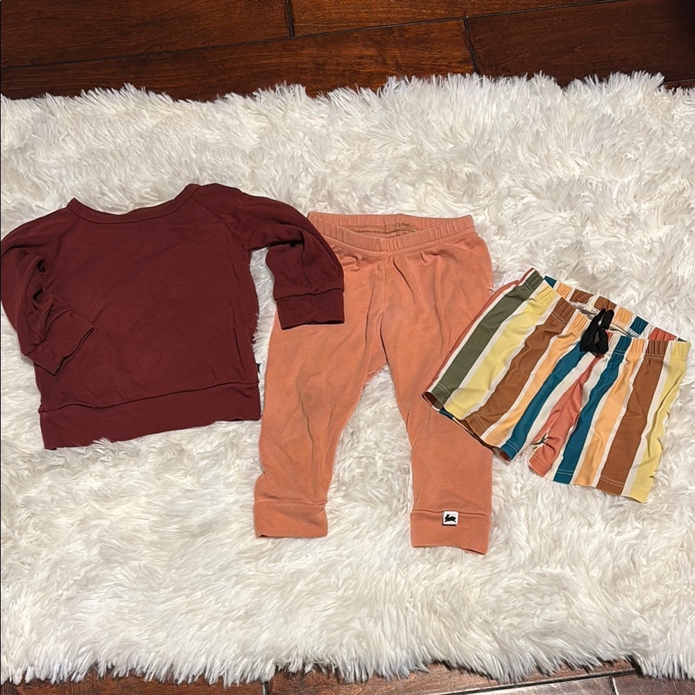 Little & Lively clothes set